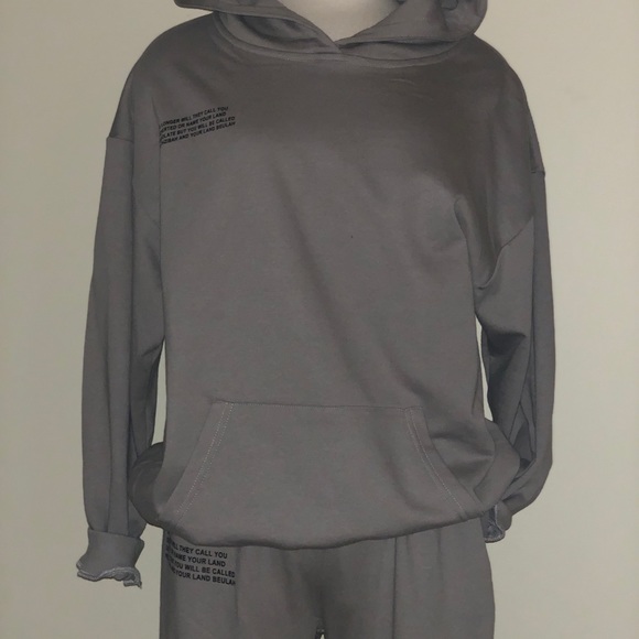 NWT! Oversized sweat suit. - Picture 2 of 5